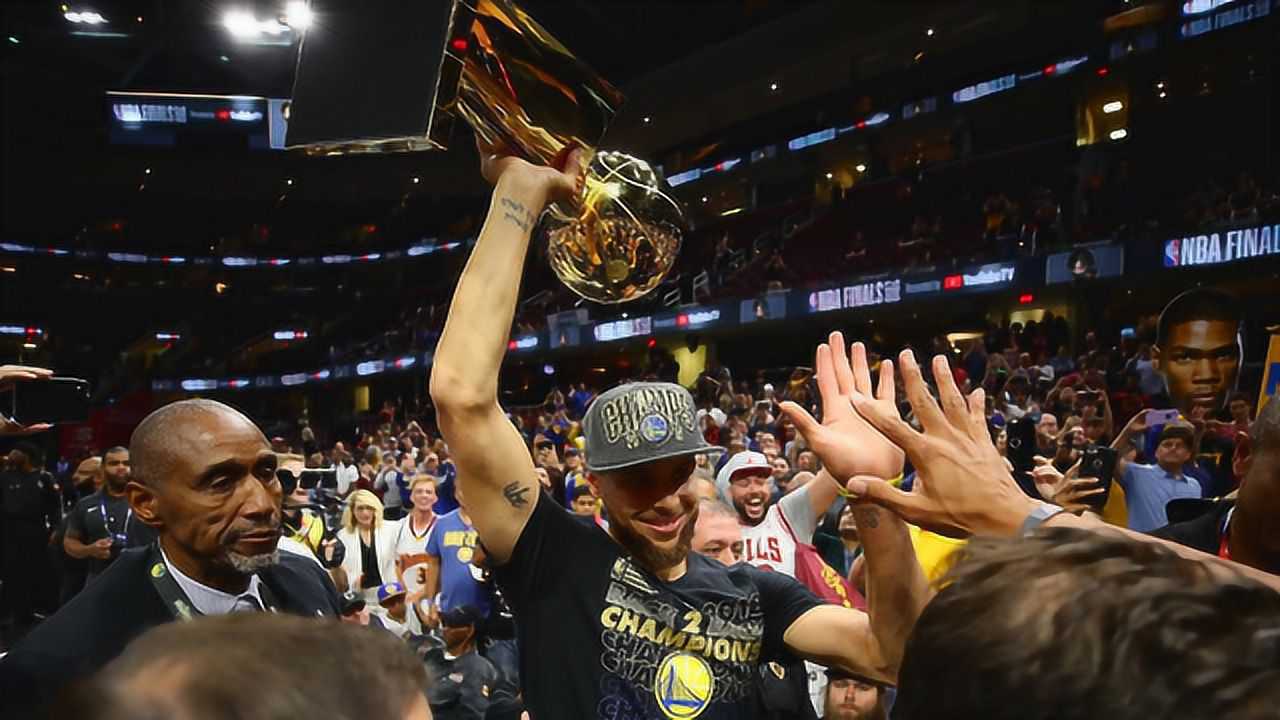 NBA总决赛：勇士再夺冠军，杜兰特获MVP